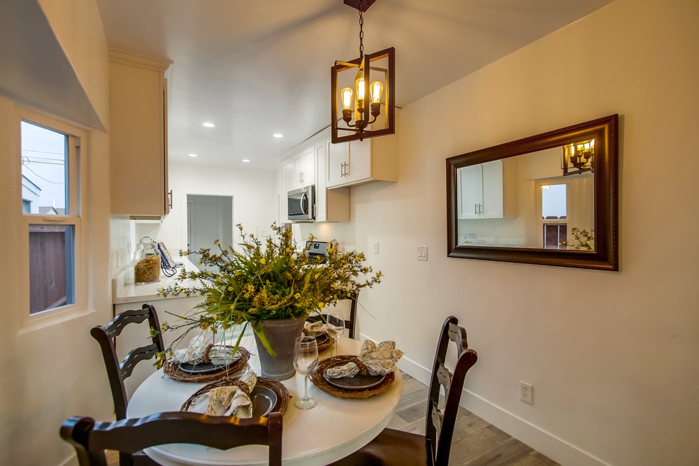 Virtual tour photo 24 of 65 for 4473 Wilson Ave