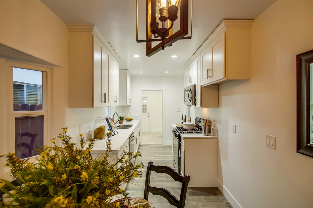 Virtual tour photo 25 of 65 for 4473 Wilson Ave