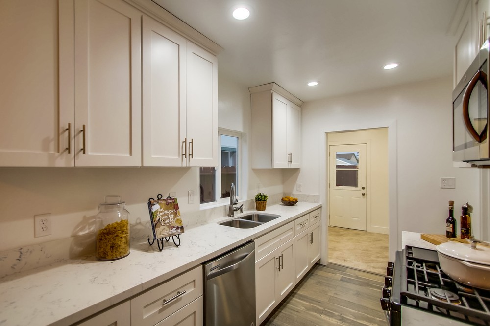 Virtual tour photo 28 of 65 for 4473 Wilson Ave