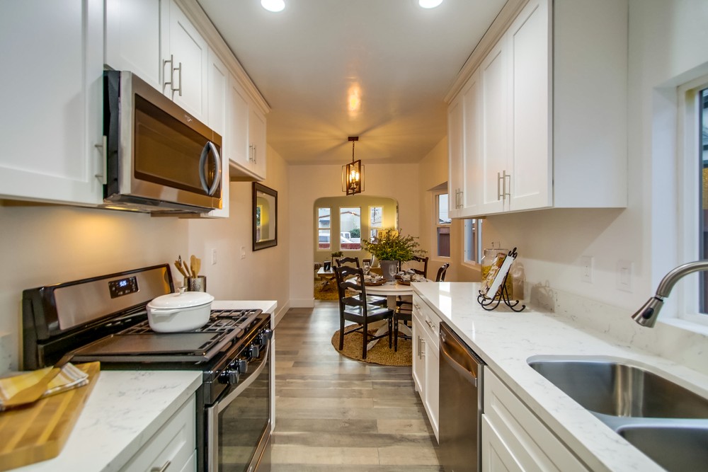 Virtual tour photo 32 of 65 for 4473 Wilson Ave
