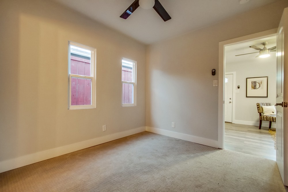 Virtual tour photo 38 of 65 for 4473 Wilson Ave