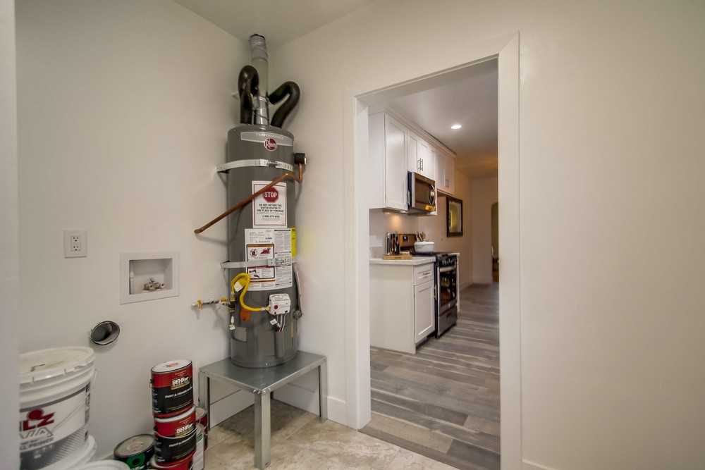Virtual tour photo 45 of 65 for 4473 Wilson Ave