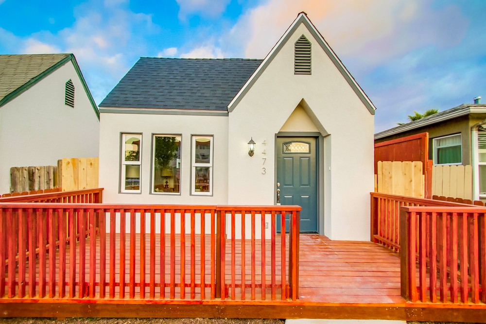 Virtual tour photo 53 of 65 for 4473 Wilson Ave