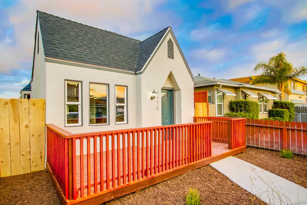 Virtual tour photo 54 of 65 for 4473 Wilson Ave