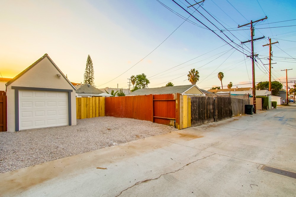 Virtual tour photo 66 of 65 for 4473 Wilson Ave