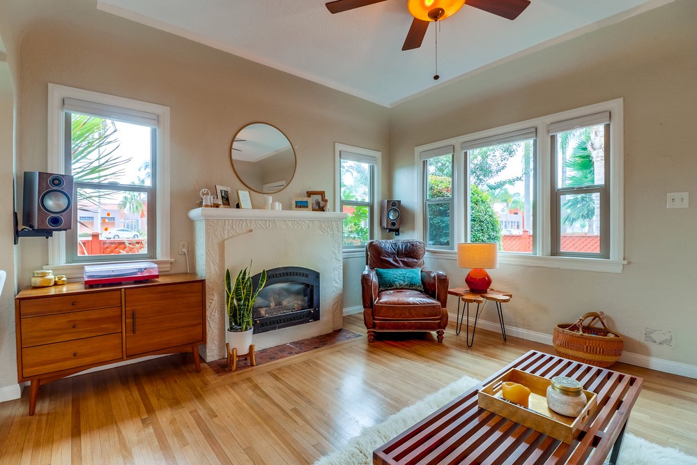 Virtual tour photo 11 of 31 for 4474 Oregon St