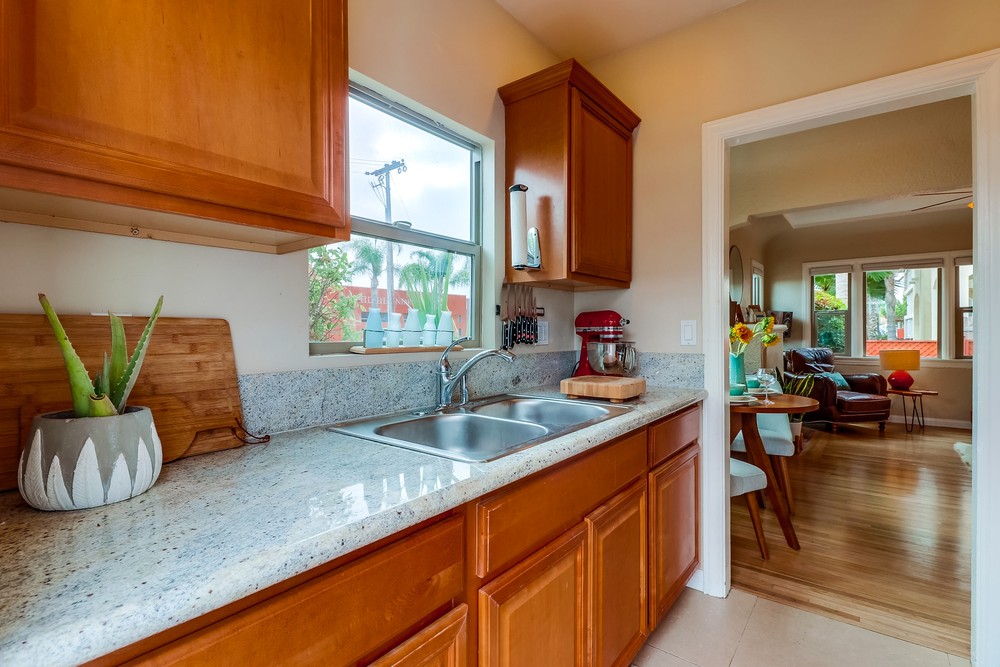 Virtual tour photo 19 of 31 for 4474 Oregon St