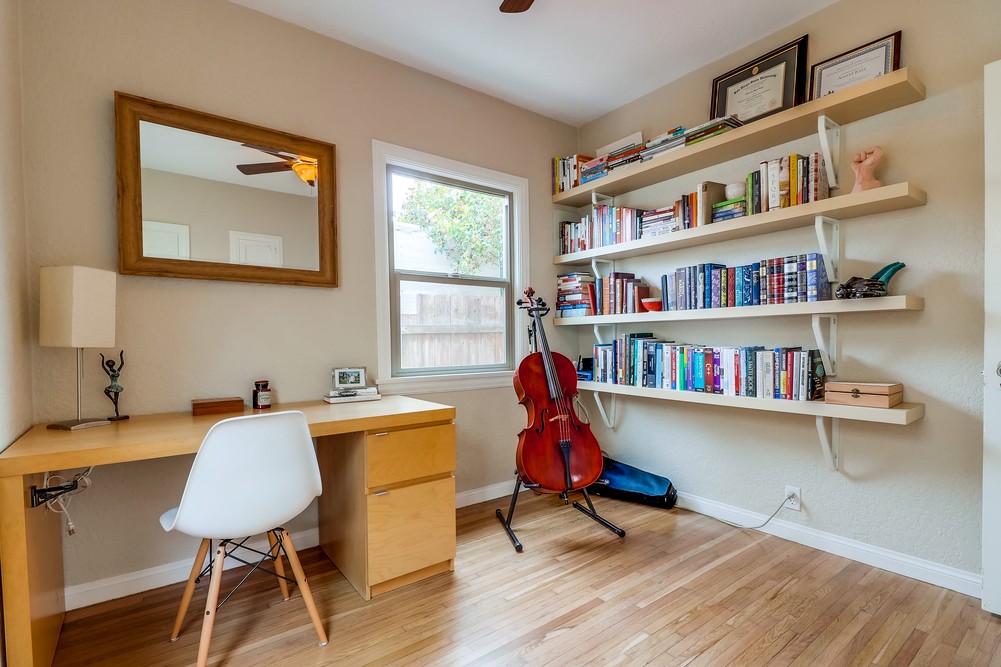Virtual tour photo 25 of 31 for 4474 Oregon St