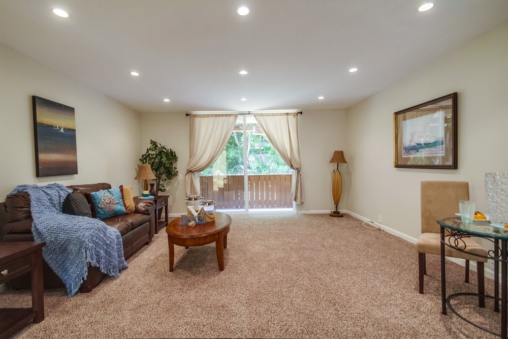 Virtual tour photo 9 of 33 for 4477 Mentone St #107