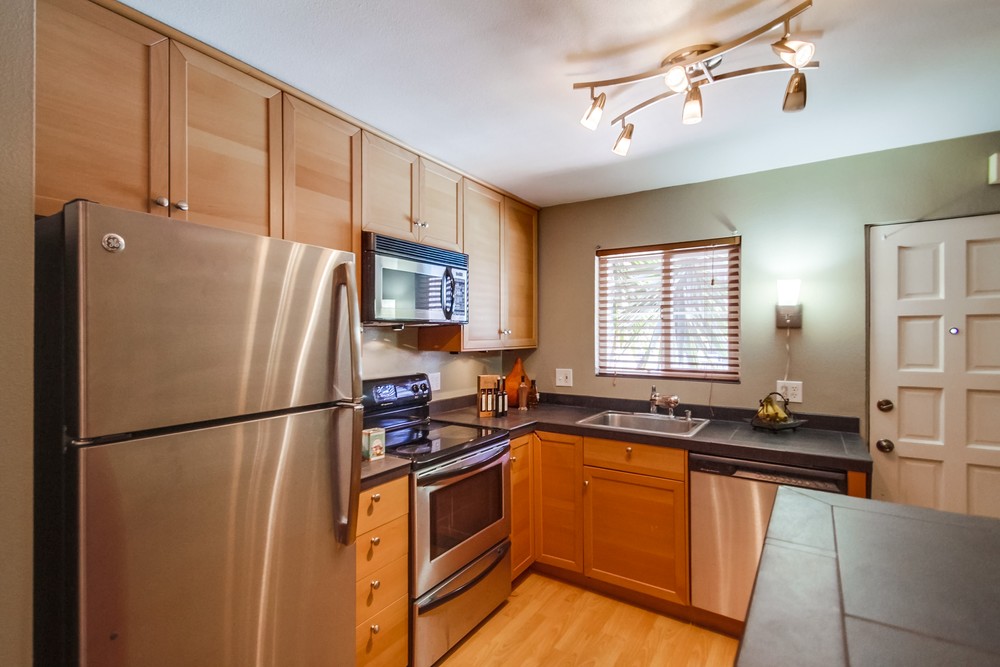 Virtual tour photo 16 of 33 for 4477 Mentone St #107