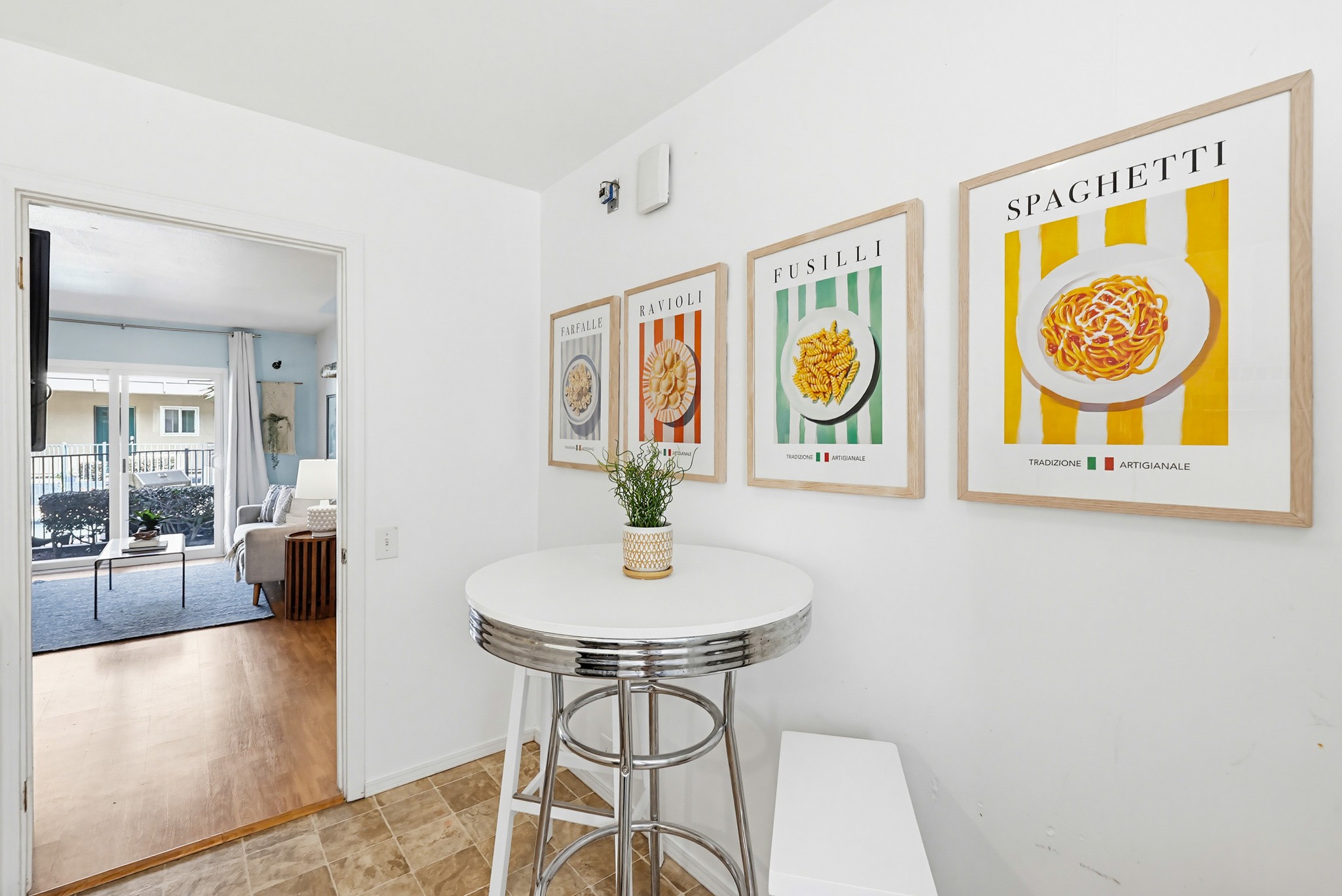 Virtual tour photo 27 of 54 for 4477 Mentone St UNIT 105