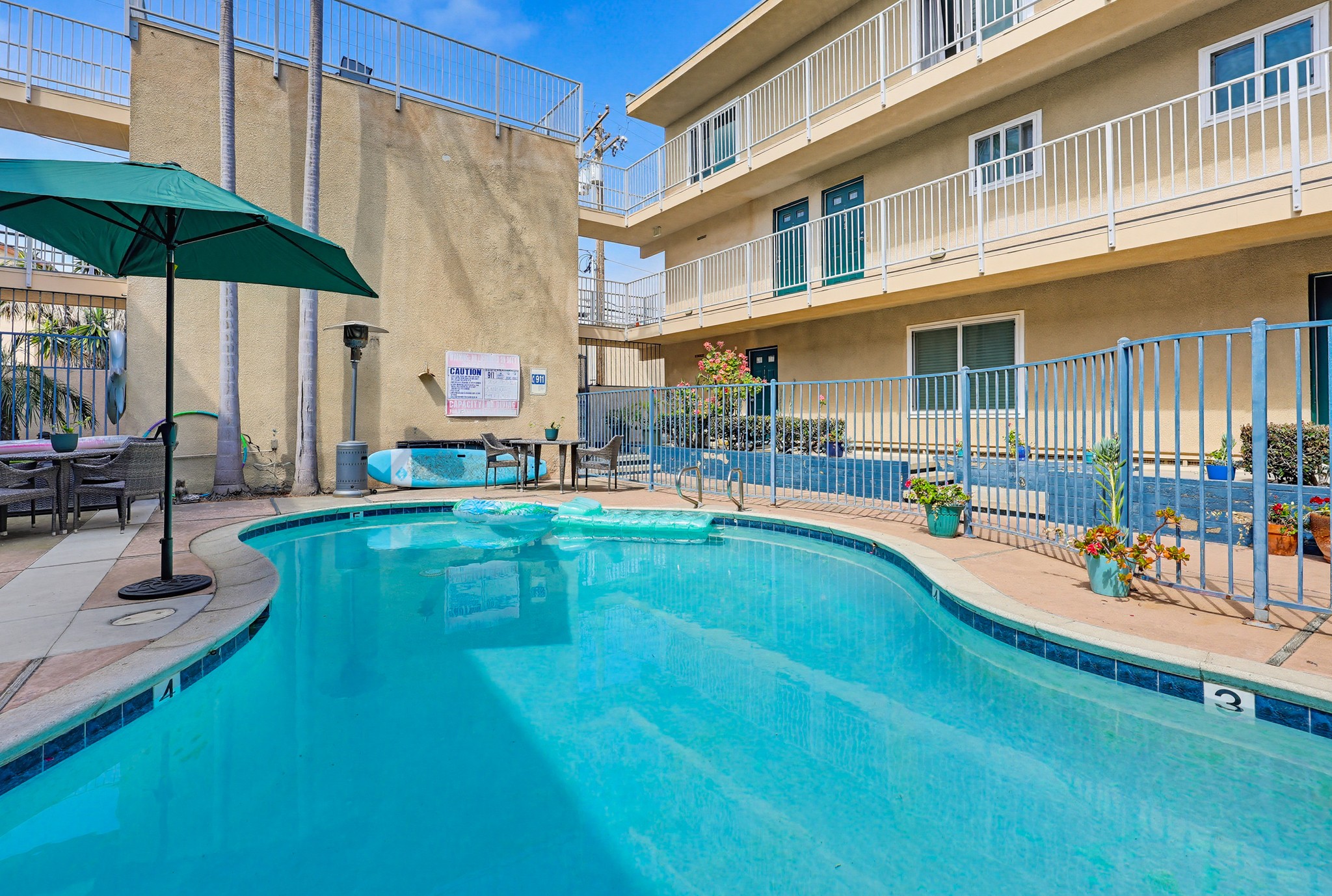 Virtual tour photo 36 of 54 for 4477 Mentone St UNIT 105
