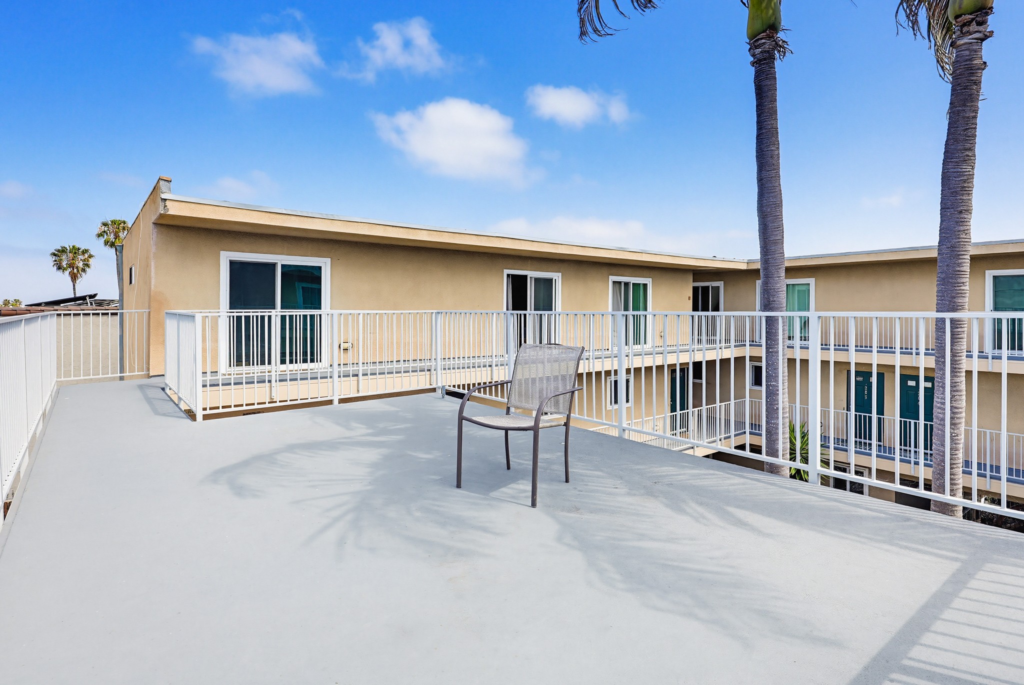 Virtual tour photo 39 of 54 for 4477 Mentone St UNIT 105