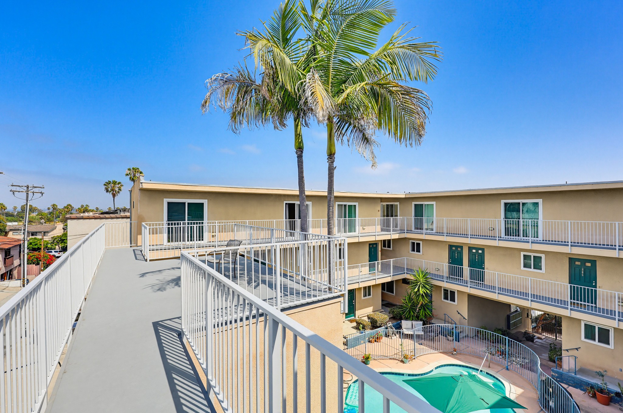 Virtual tour photo 43 of 54 for 4477 Mentone St UNIT 105