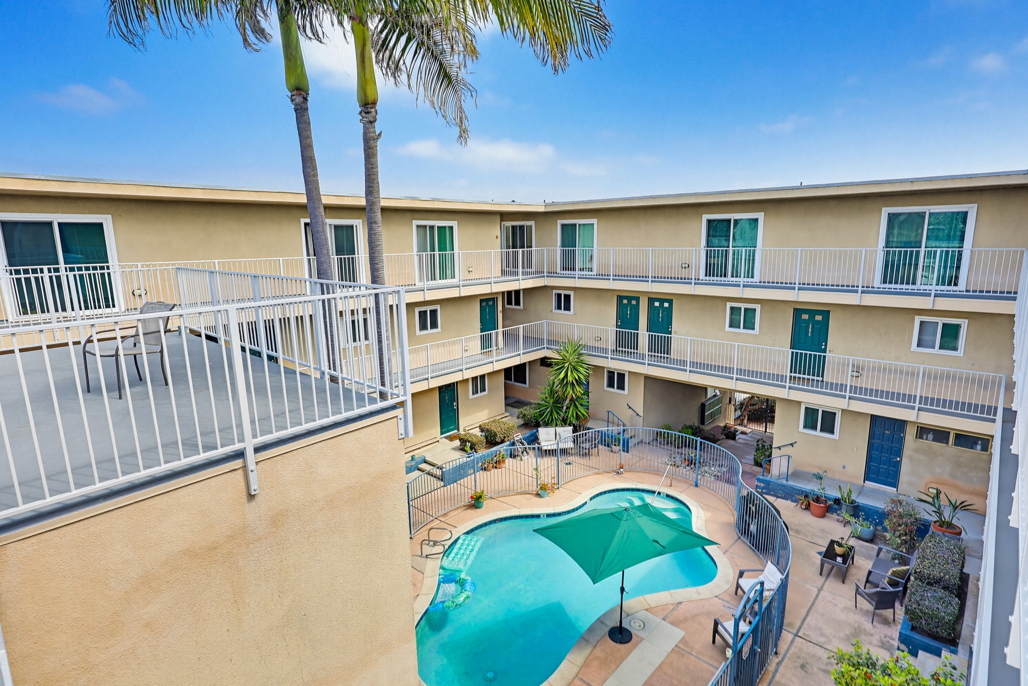 Virtual tour photo 45 of 54 for 4477 Mentone St UNIT 105
