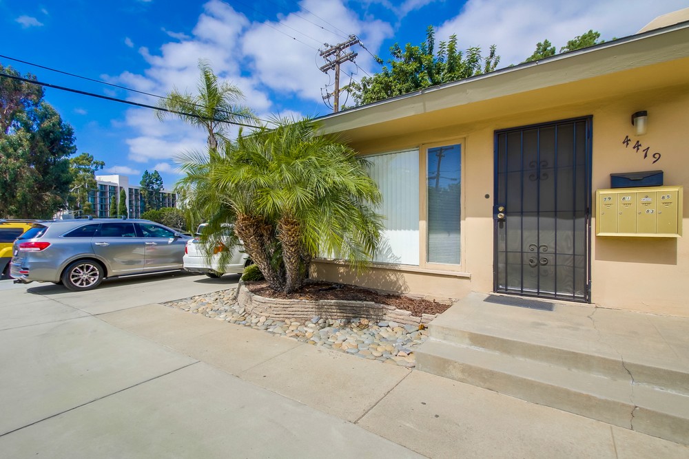 Virtual tour photo 12 of 78 for 4479 54th St