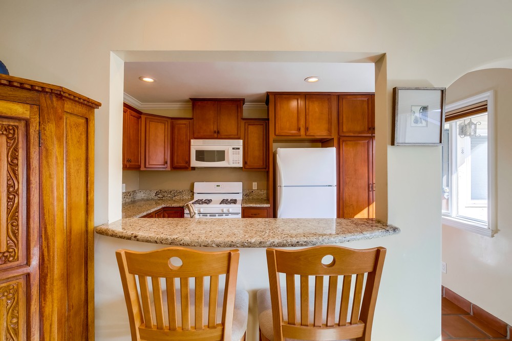 Virtual tour photo 12 of 27 for 4479 Marlborough Ave #6