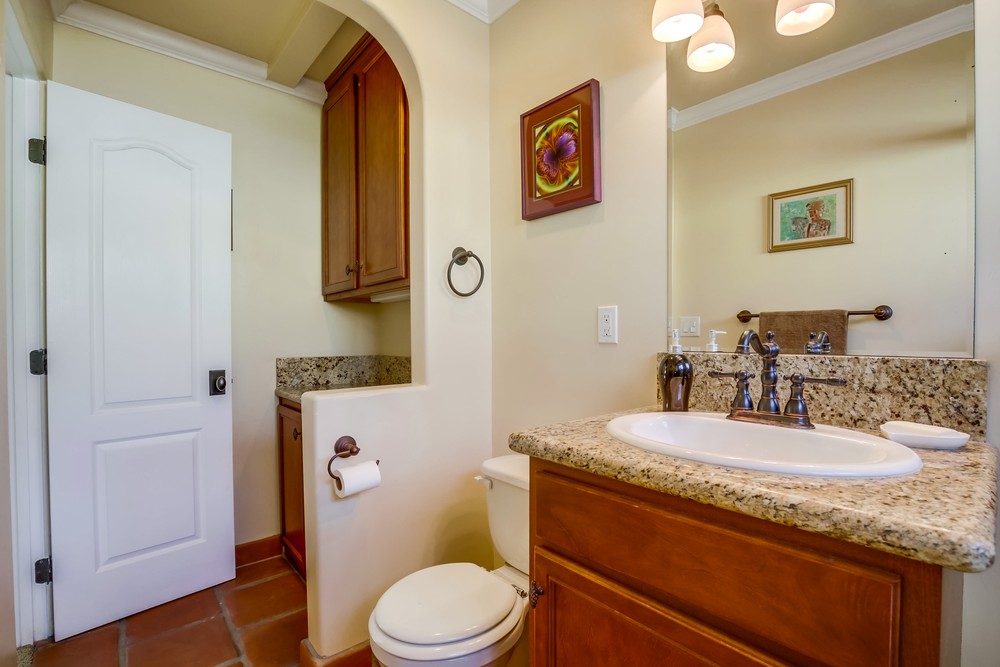 Virtual tour photo 28 of 27 for 4479 Marlborough Ave #6