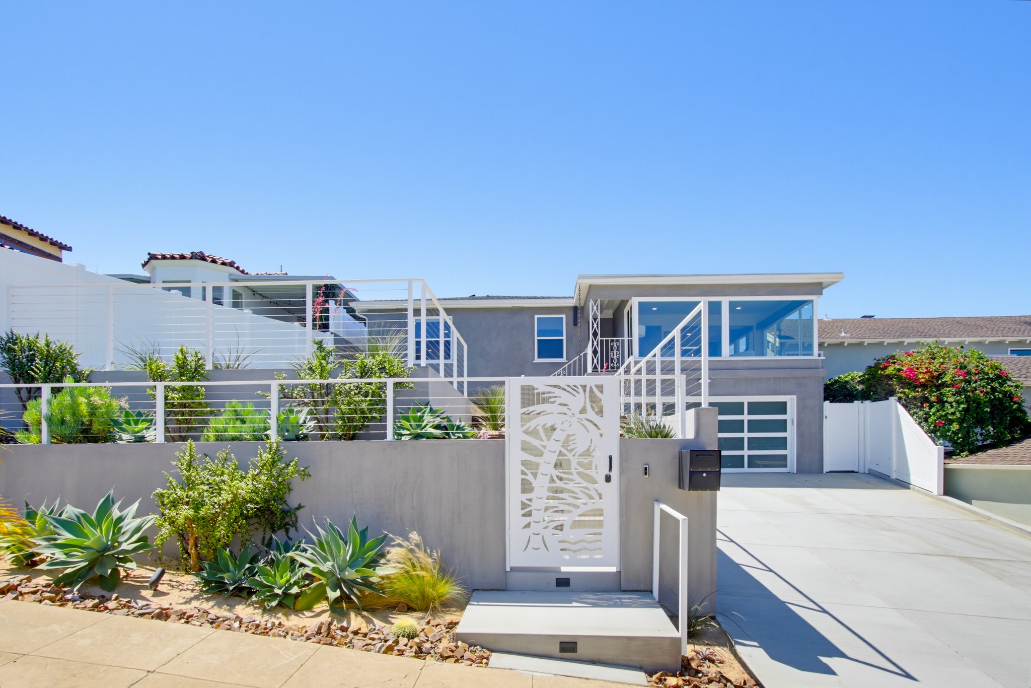Virtual tour photo 3 of 125 for 4483 Saratoga Ave
