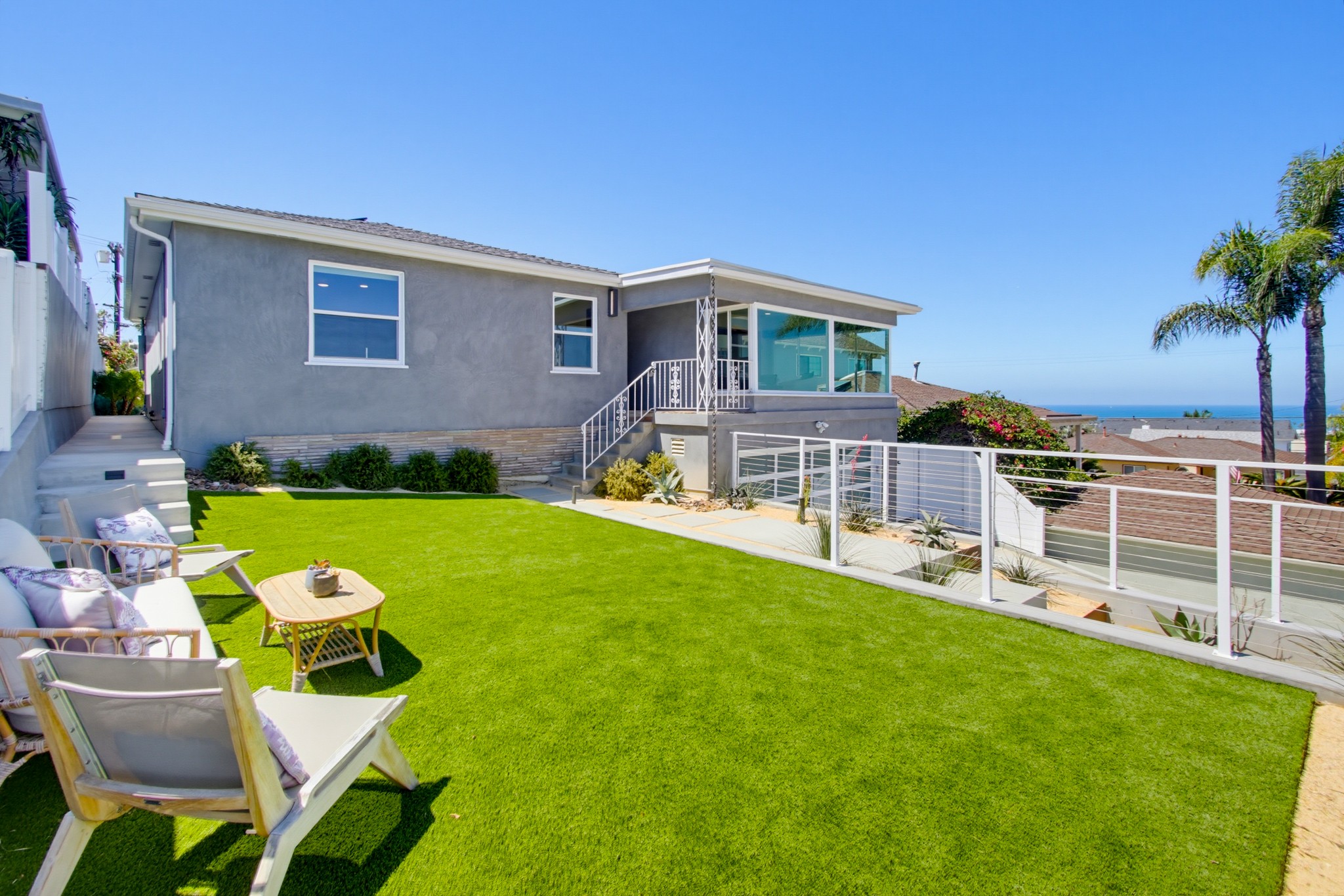 Virtual tour photo 7 of 125 for 4483 Saratoga Ave
