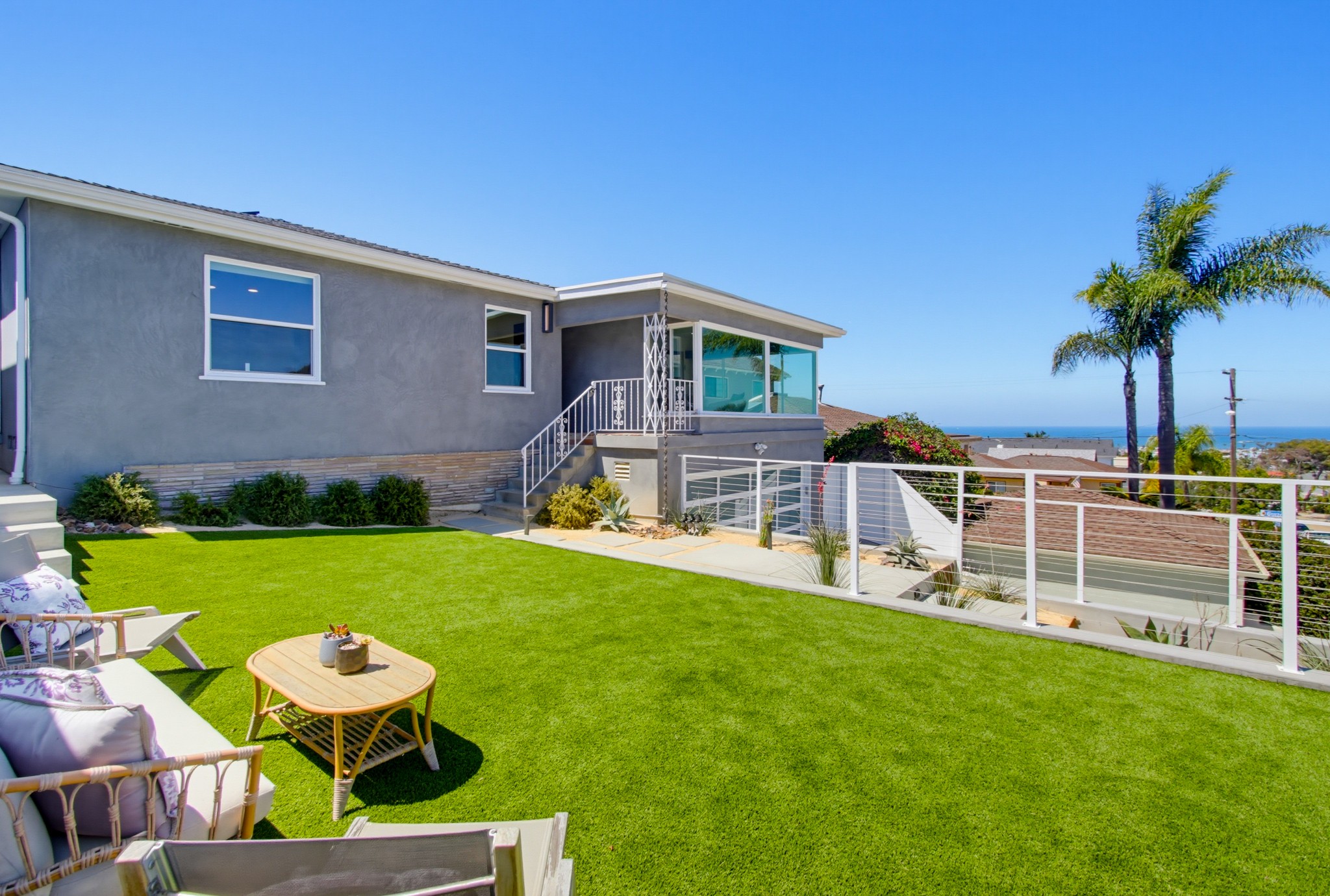 Virtual tour photo 8 of 125 for 4483 Saratoga Ave