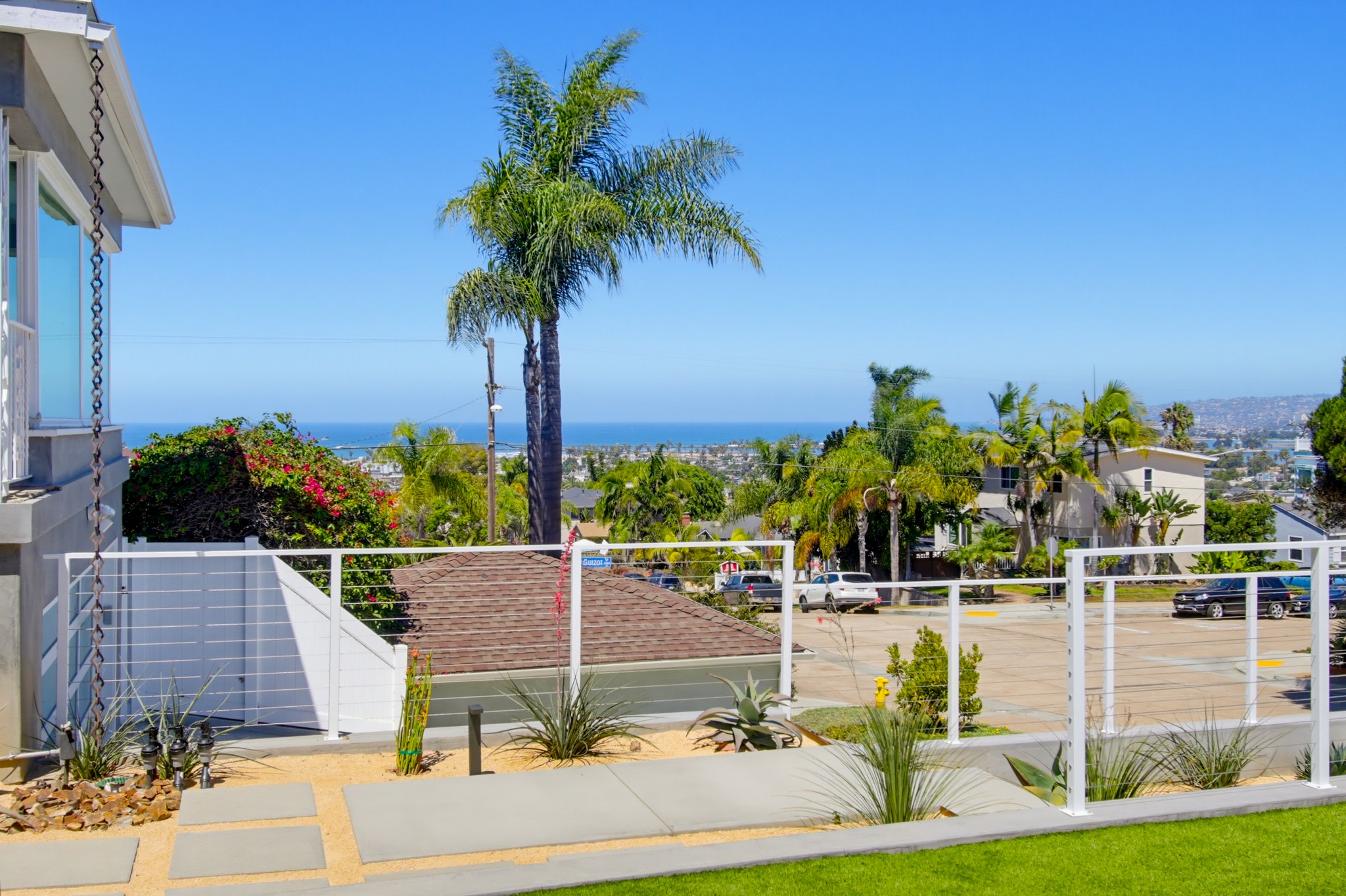 Virtual tour photo 11 of 125 for 4483 Saratoga Ave
