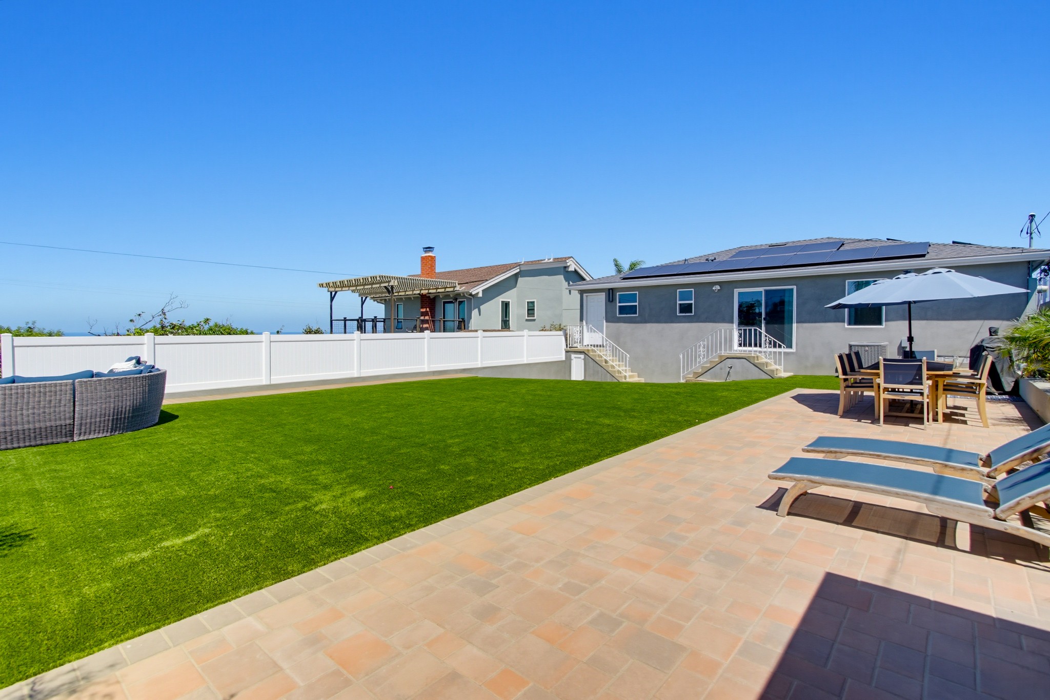 Virtual tour photo 15 of 125 for 4483 Saratoga Ave