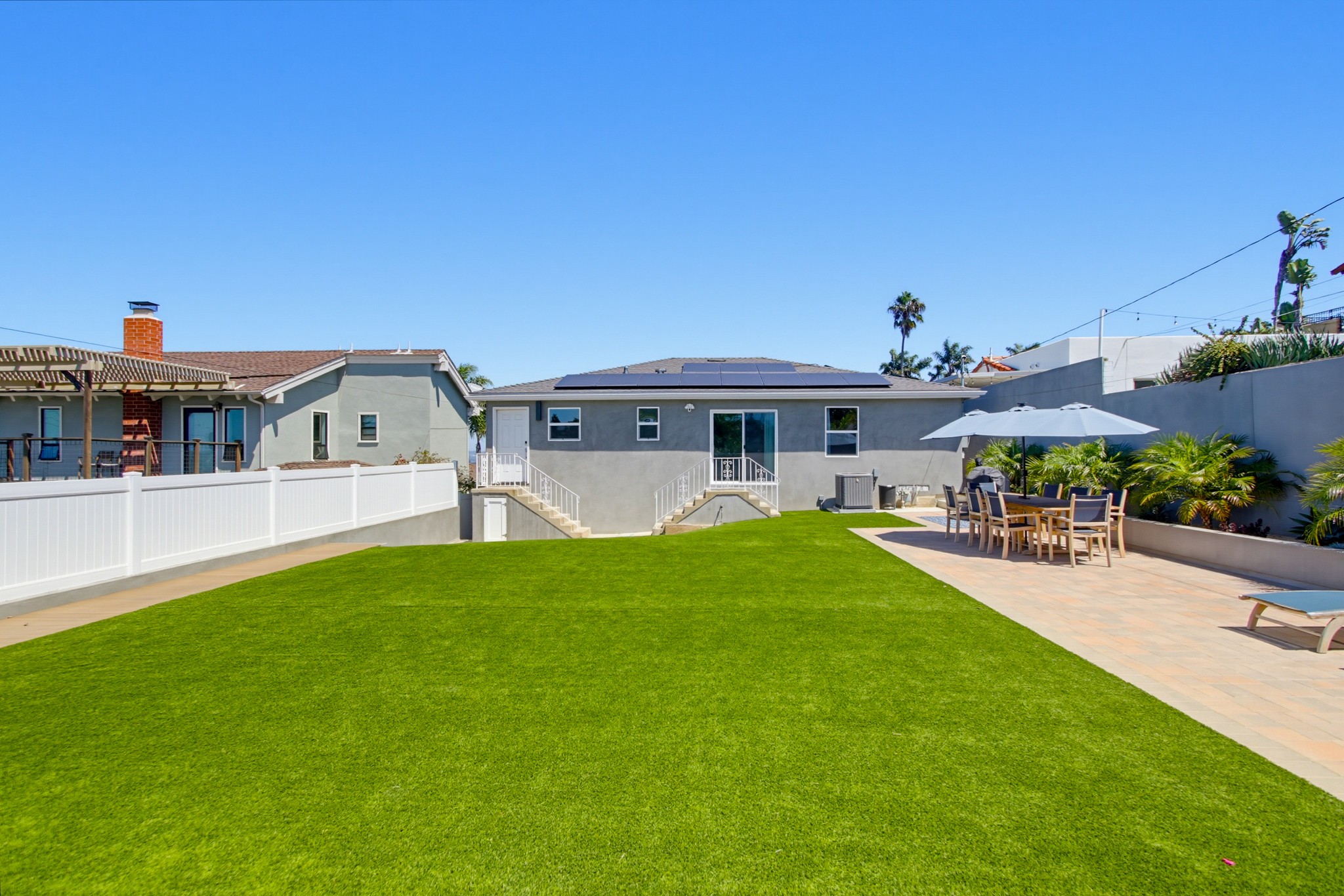 Virtual tour photo 18 of 125 for 4483 Saratoga Ave