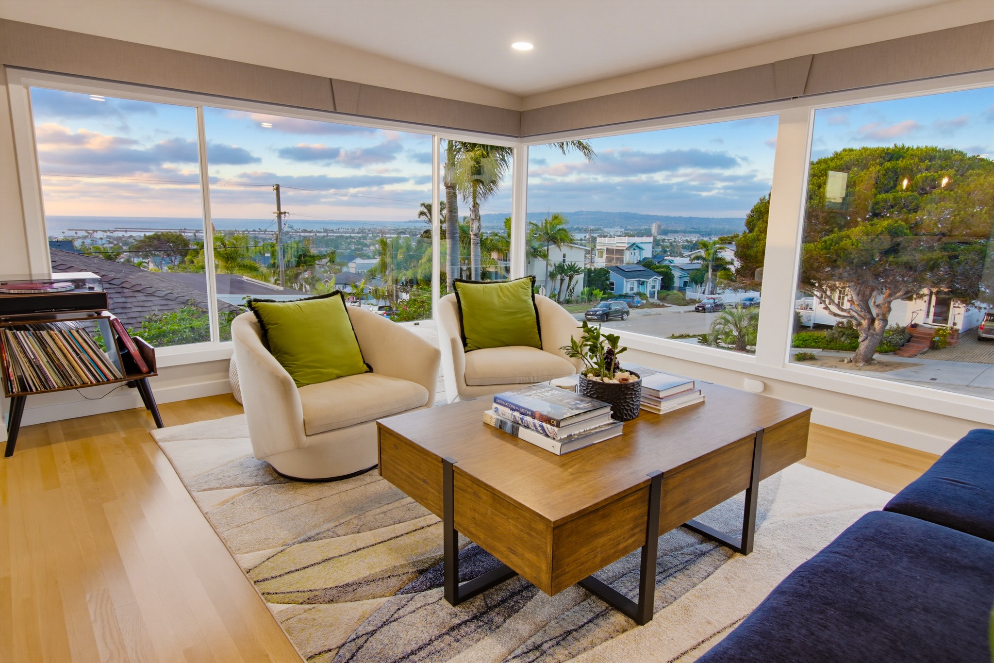 Virtual tour photo 91 of 125 for 4483 Saratoga Ave