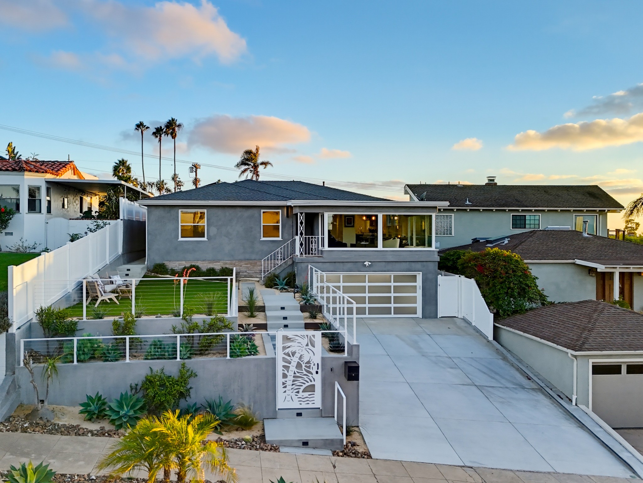 Virtual tour photo 93 of 125 for 4483 Saratoga Ave