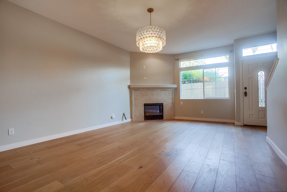 Virtual tour photo 8 of 38 for 4485 Cleveland Ave