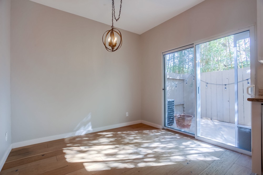Virtual tour photo 12 of 38 for 4485 Cleveland Ave