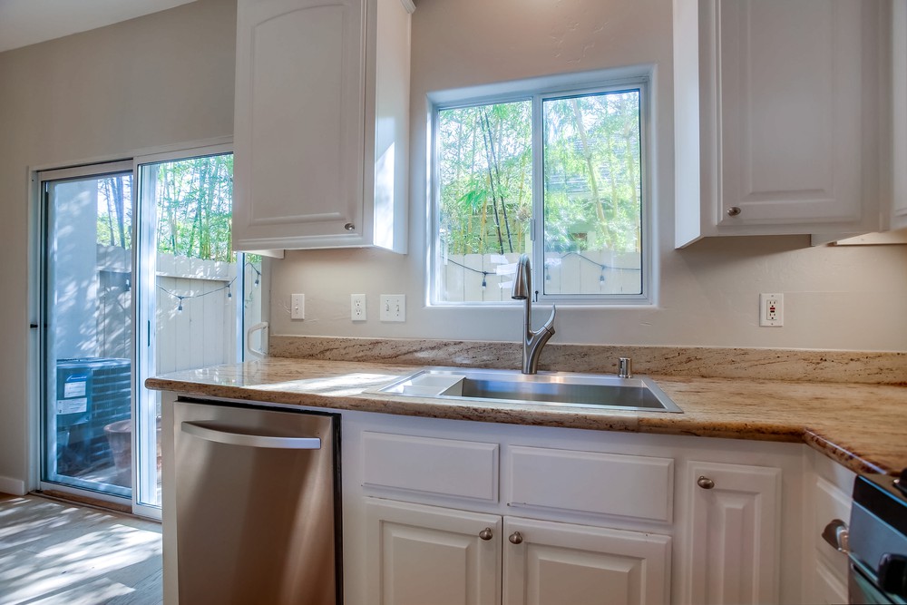 Virtual tour photo 17 of 38 for 4485 Cleveland Ave