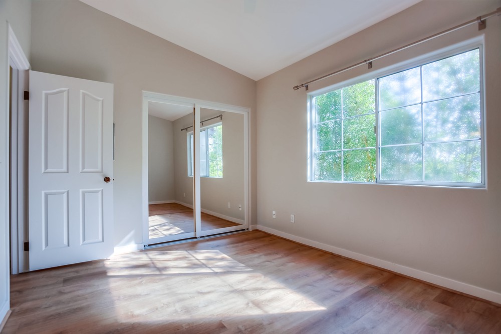 Virtual tour photo 22 of 38 for 4485 Cleveland Ave