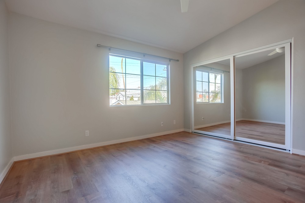 Virtual tour photo 28 of 38 for 4485 Cleveland Ave