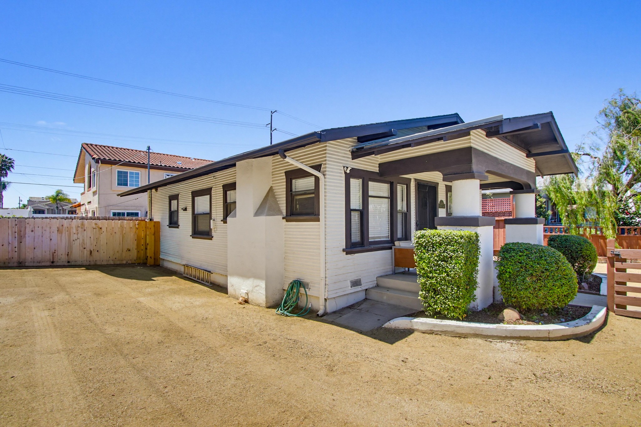 Virtual tour photo 8 of 21 for 4486 Kansas St