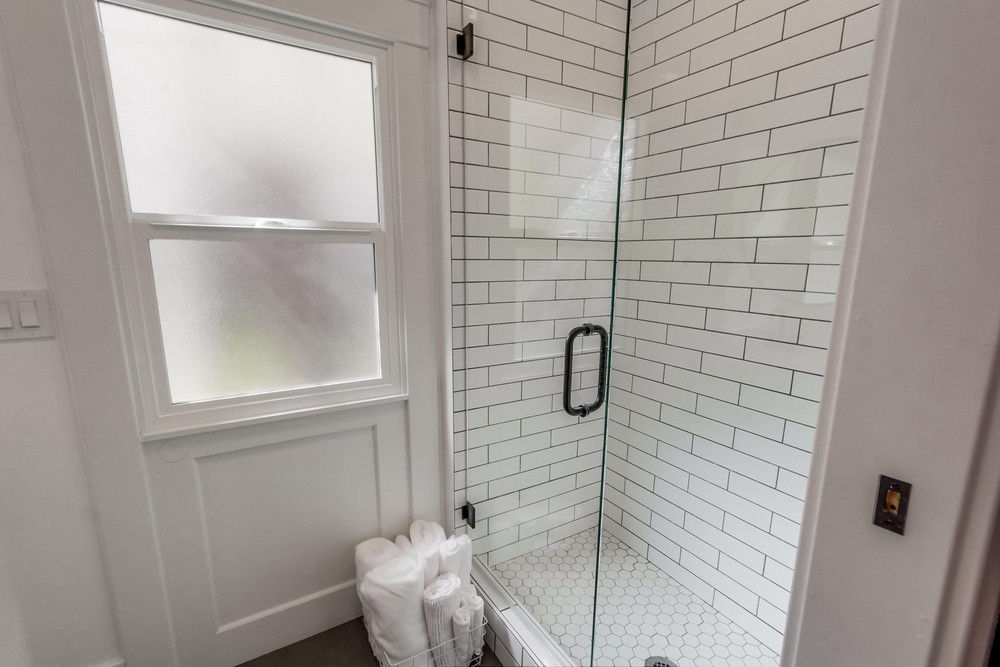 Virtual tour photo 24 of 48 for 4486 Kansas St