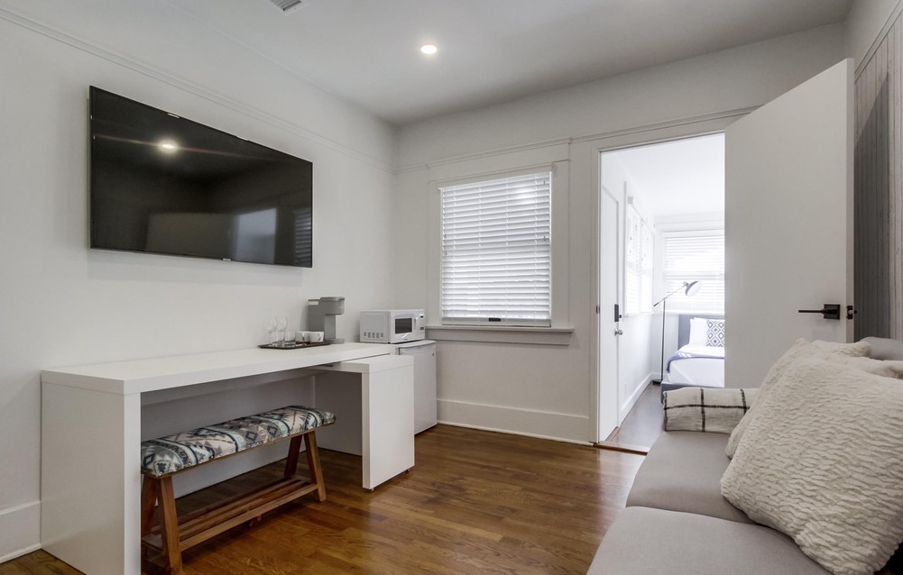 Virtual tour photo 29 of 48 for 4486 Kansas St