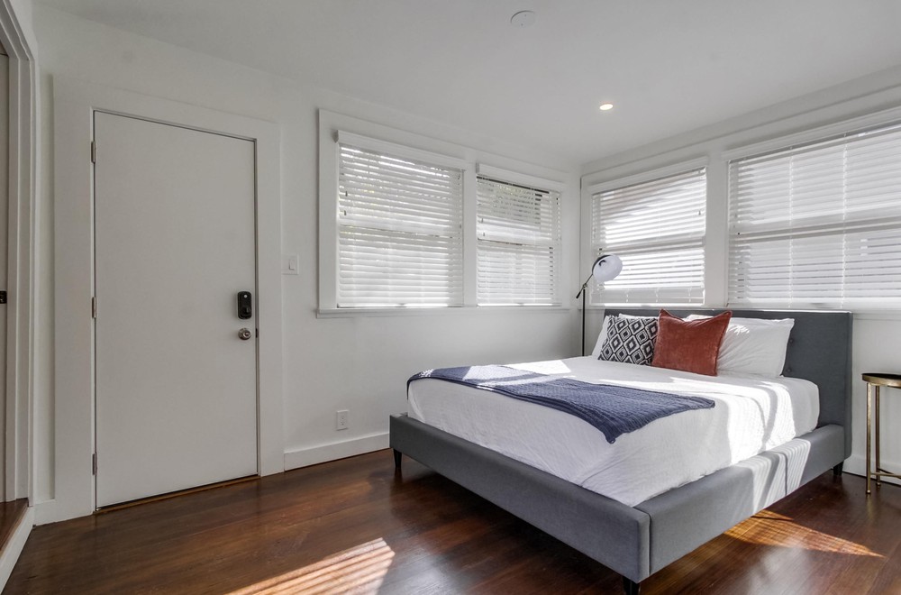 Virtual tour photo 32 of 48 for 4486 Kansas St
