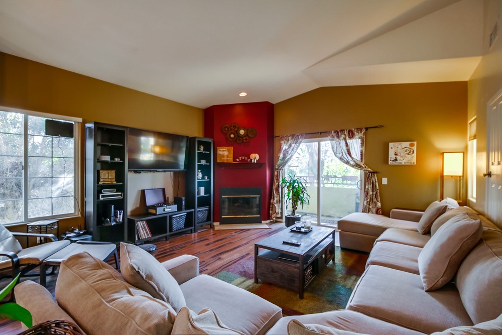 Virtual tour photo 11 of 35 for 4487 Texas St
