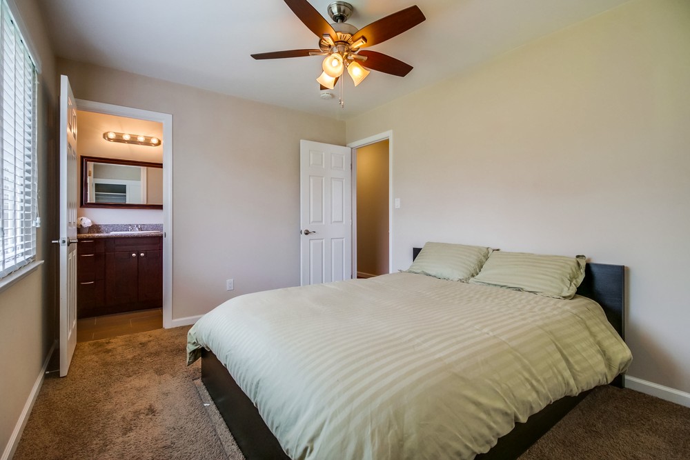 Virtual tour photo 22 of 35 for 4489 Bertha St