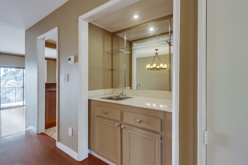 Virtual tour photo 16 of 64 for 4490 Caminito Fuente