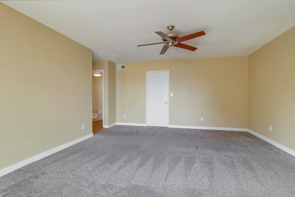 Virtual tour photo 35 of 64 for 4490 Caminito Fuente
