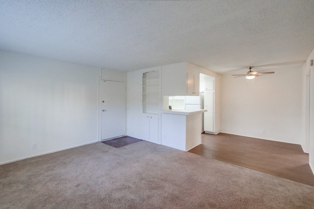 Virtual tour photo 11 of 29 for 4490 Collwood Blvd