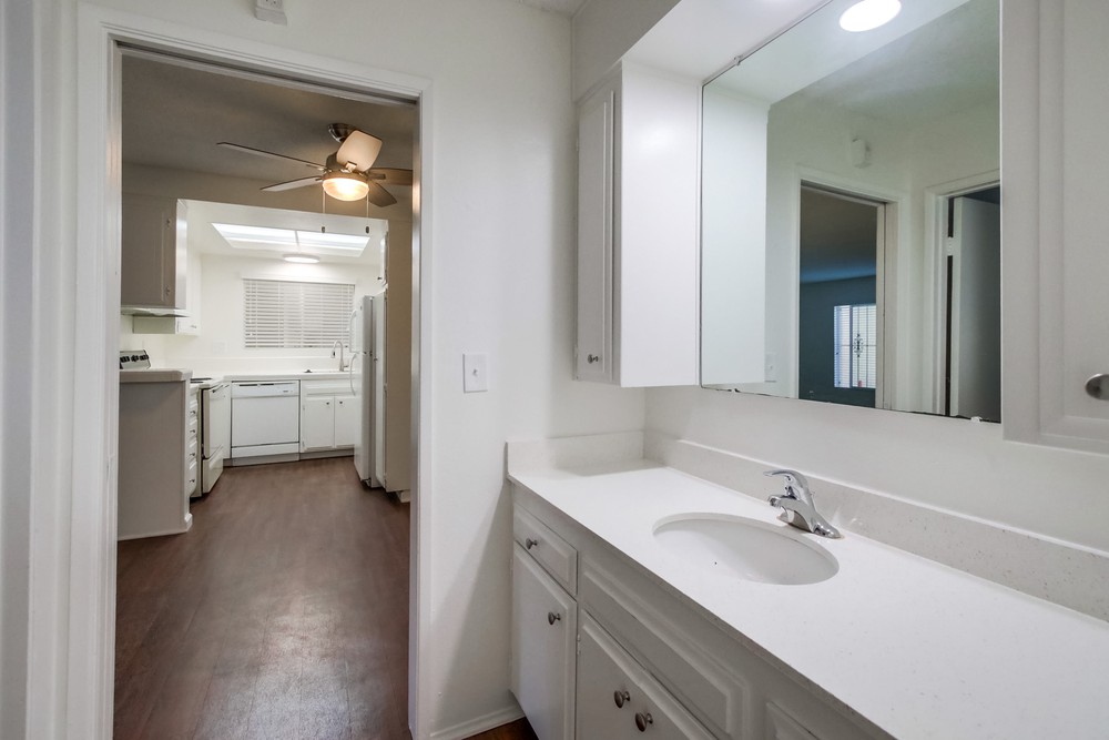 Virtual tour photo 22 of 29 for 4490 Collwood Blvd