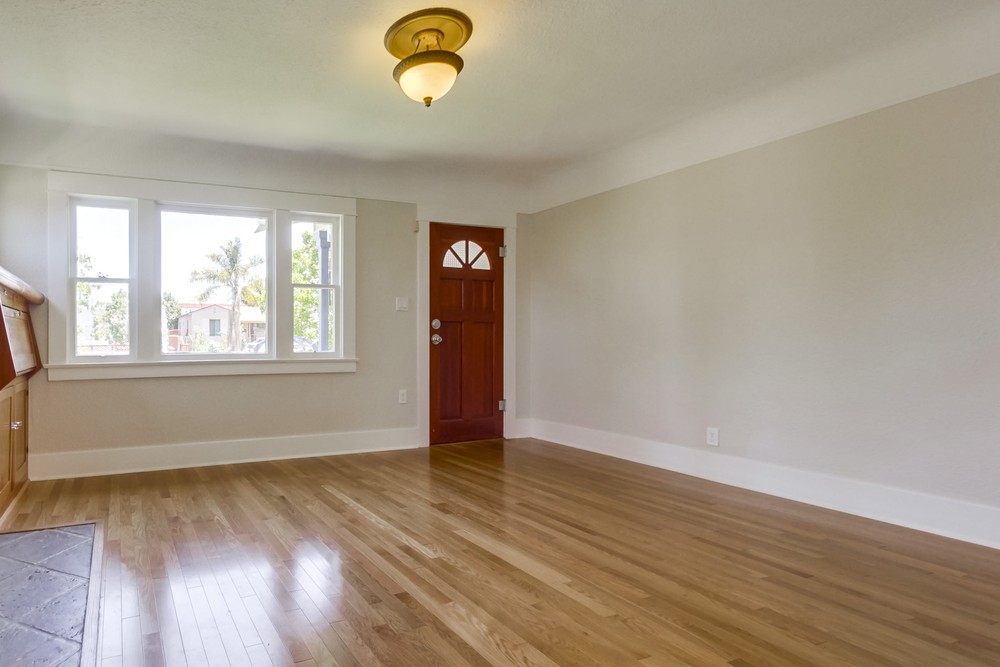 Virtual tour photo 10 of 27 for 4490 Swift Ave