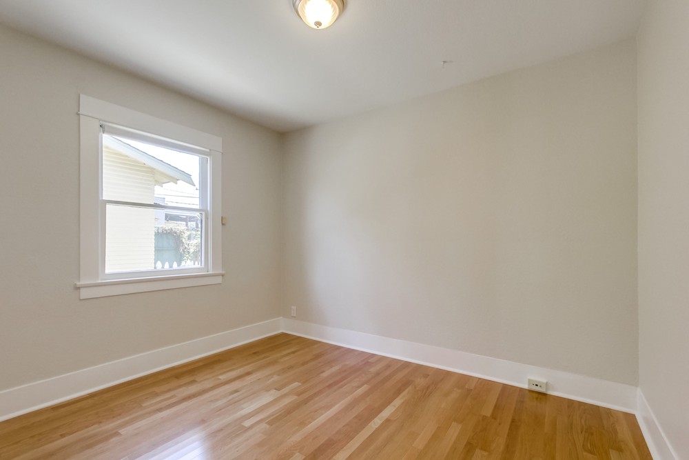 Virtual tour photo 23 of 27 for 4490 Swift Ave