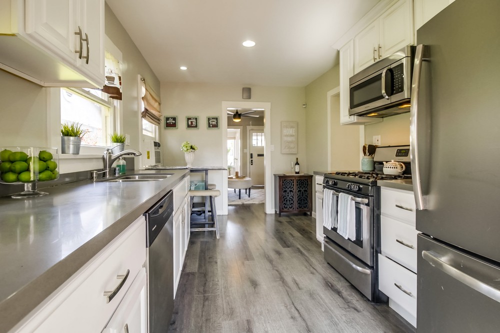 Virtual tour photo 18 of 36 for 4491 Altadena Ave
