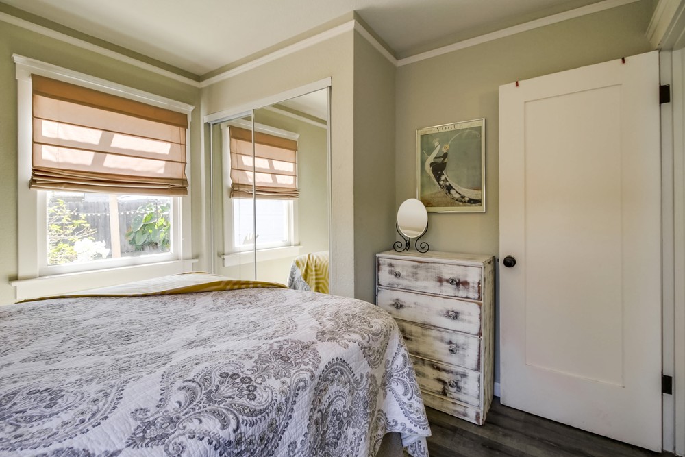 Virtual tour photo 23 of 36 for 4491 Altadena Ave