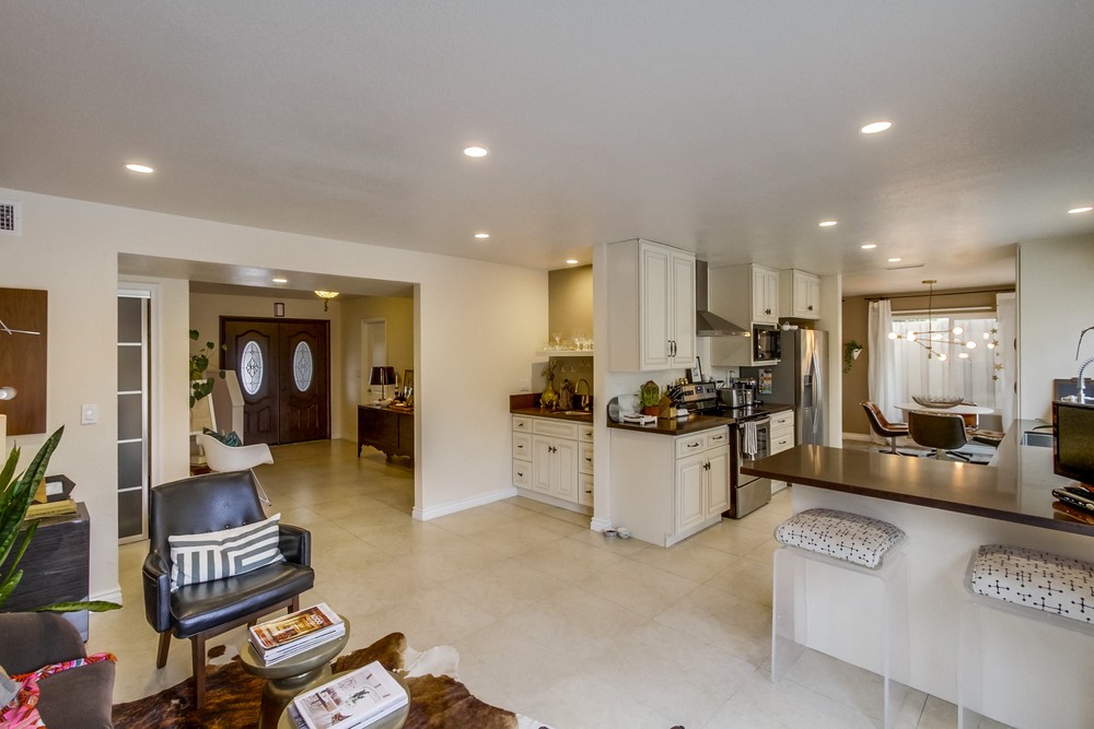 Virtual tour photo 14 of 46 for 4494 Benhurst Ave